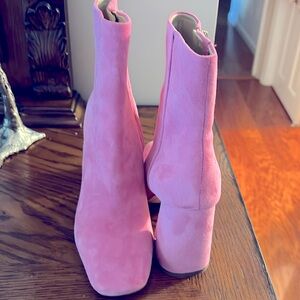 Pink for the occasion